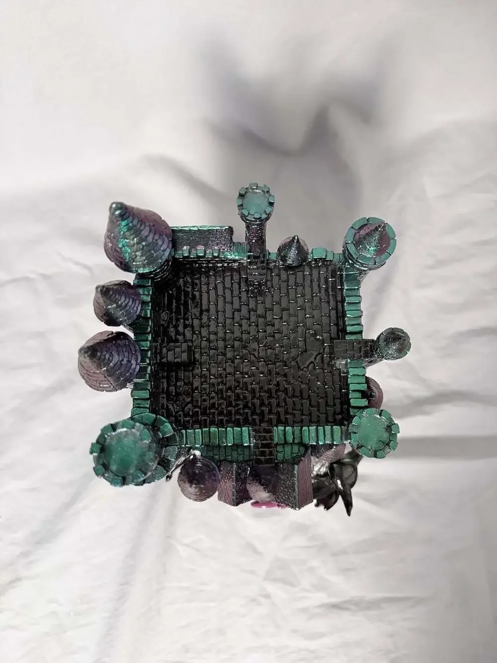 Bath & Body Works Disney Maleficent Dragon Castle 3-Wick Candle Holder - Picture 6 of 7